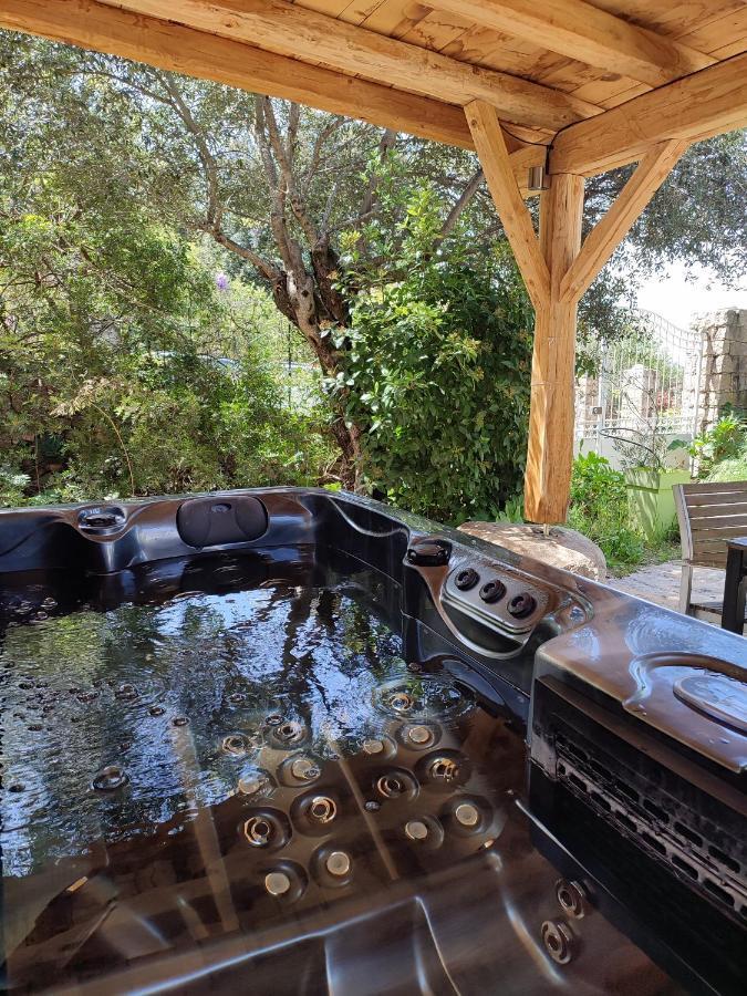 Peri Entre Mer & Maquis, L'Ame De La Corse En Gites De Charme Avec Jacuzzi, Proche Ajaccio מראה חיצוני תמונה