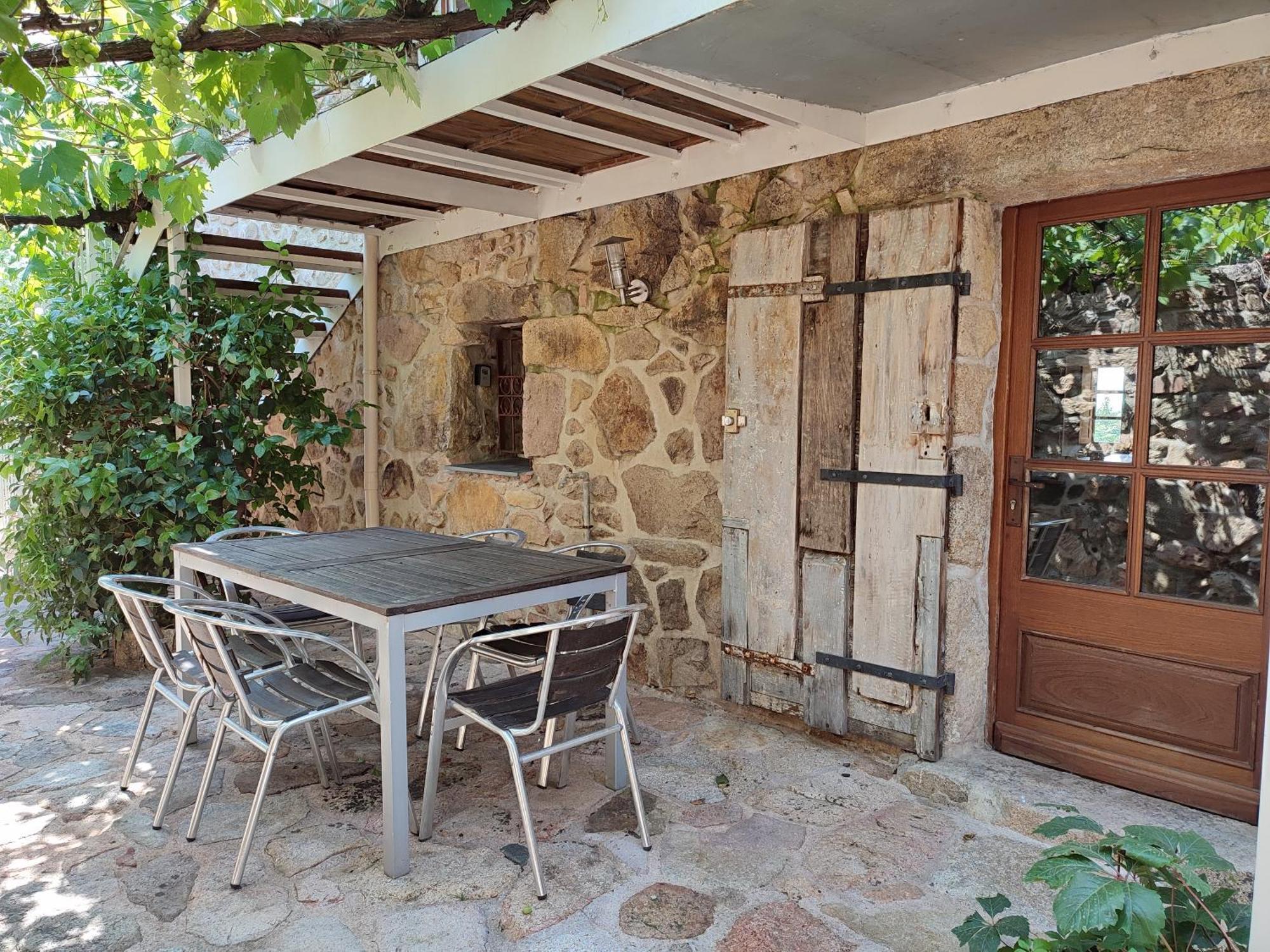 Peri Entre Mer & Maquis, L'Ame De La Corse En Gites De Charme Avec Jacuzzi, Proche Ajaccio חדר תמונה